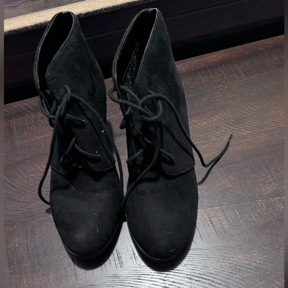 Wedges - Picture 2 of 2